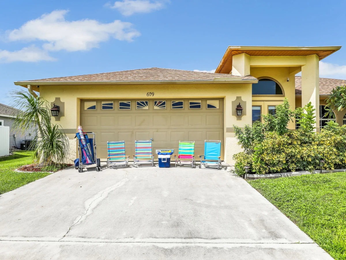 Splash of Paradise - Pool & Fenced Yard! #23