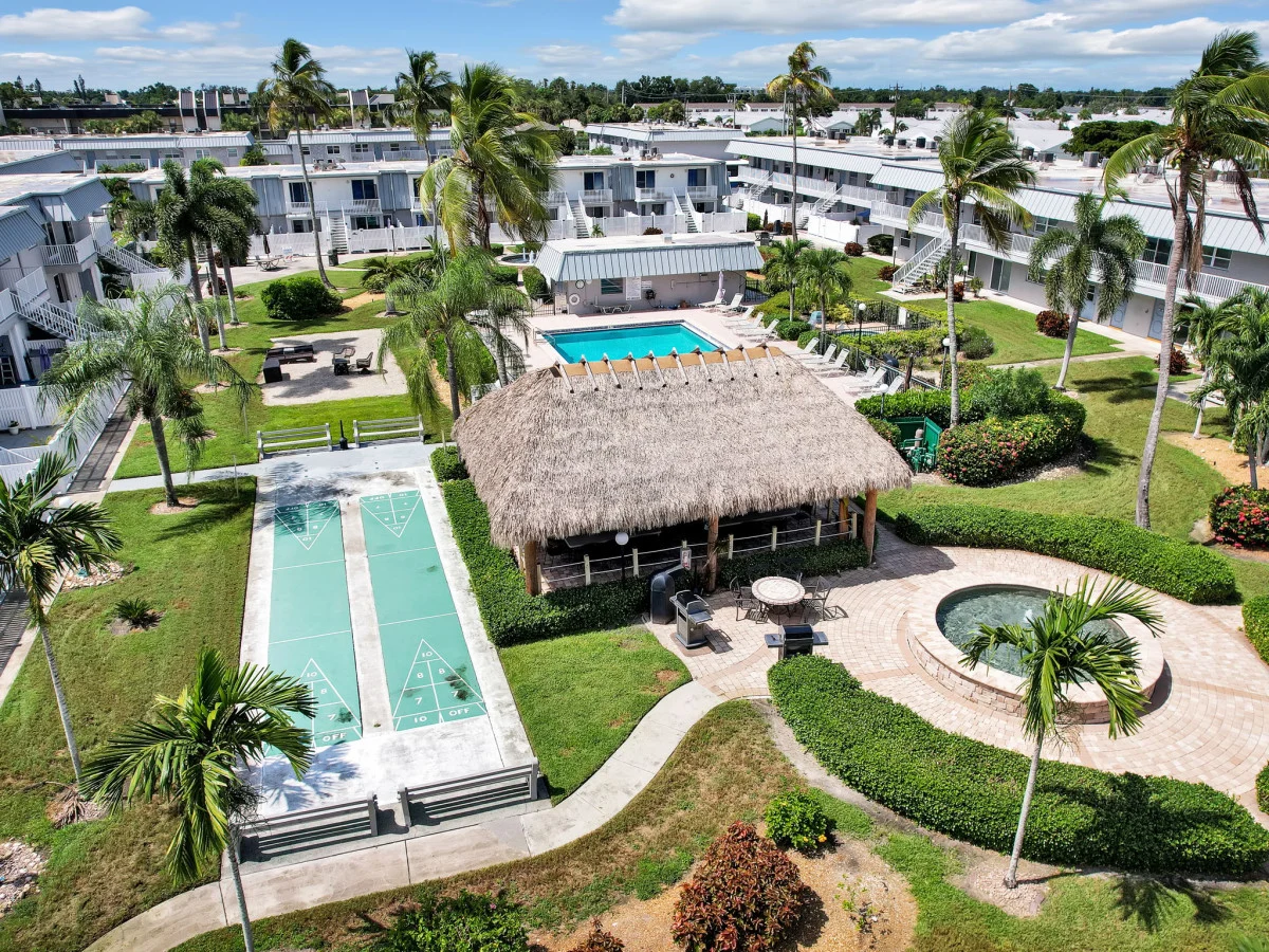 The Sunshine Suite - Pool, Hot Tub, Shuffleboard #9