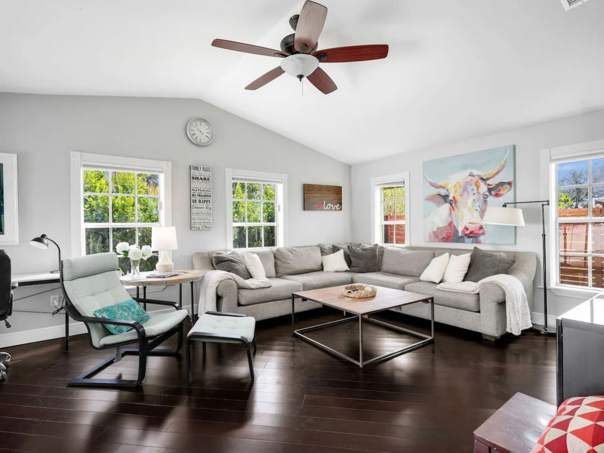 Tropical Haven- Heated Pool, Fire Pit, Fenced Yard #29