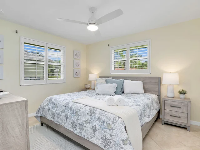 Bedroom 3 image 1
