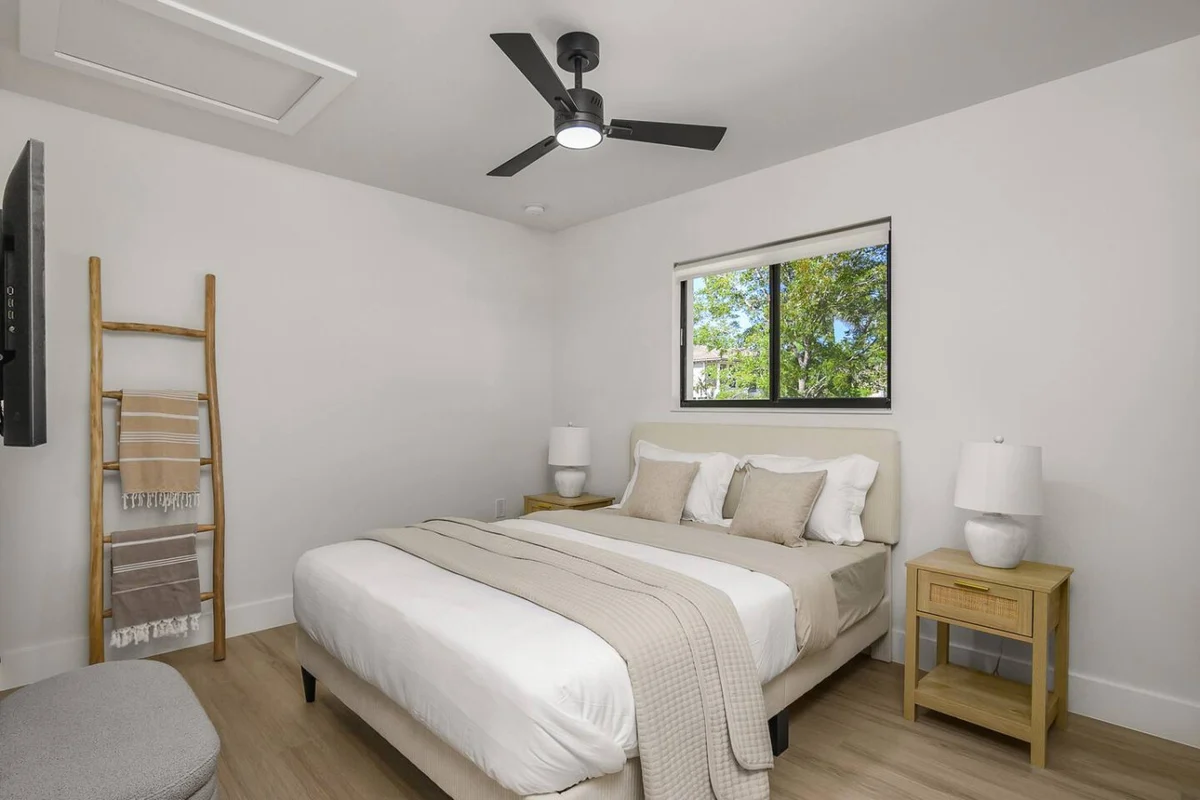 Villa Driftwood by Downtown & Beach #18