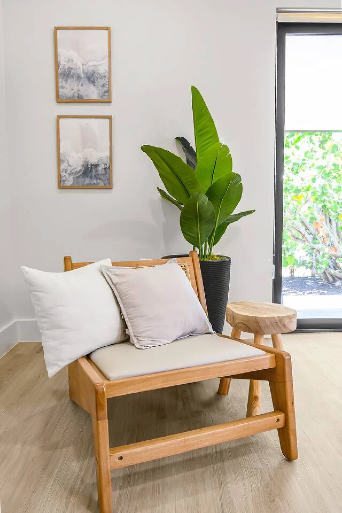 Villa Driftwood by Downtown & Beach #25