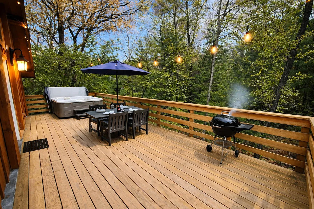 Exclusive 2 Chalet Stay|HotTub|Fireplace|Beachside #24
