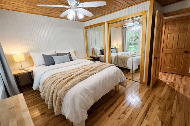 Bedroom 1 image 1