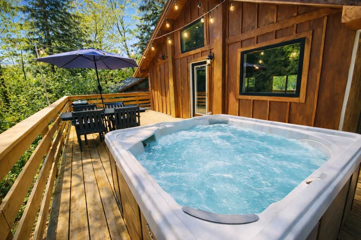 3-CottageExclusiveRetreat HotTubs Walk to Beach #55
