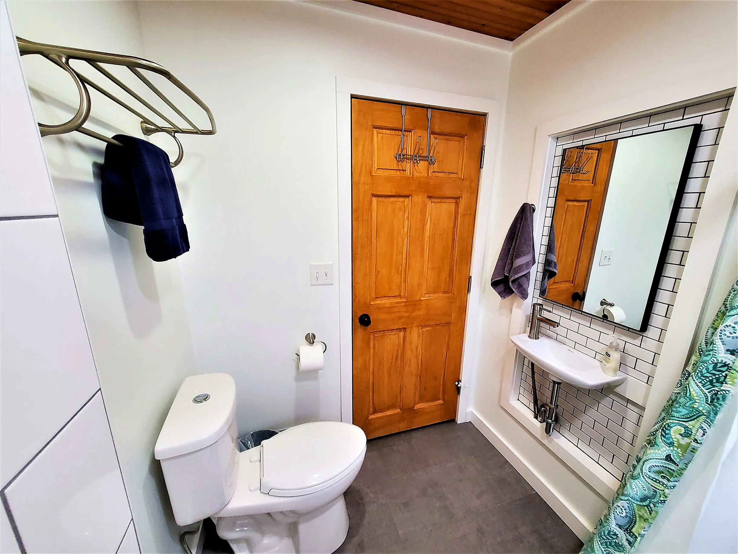 3-CottageExclusiveRetreat HotTubs Walk to Beach #67
