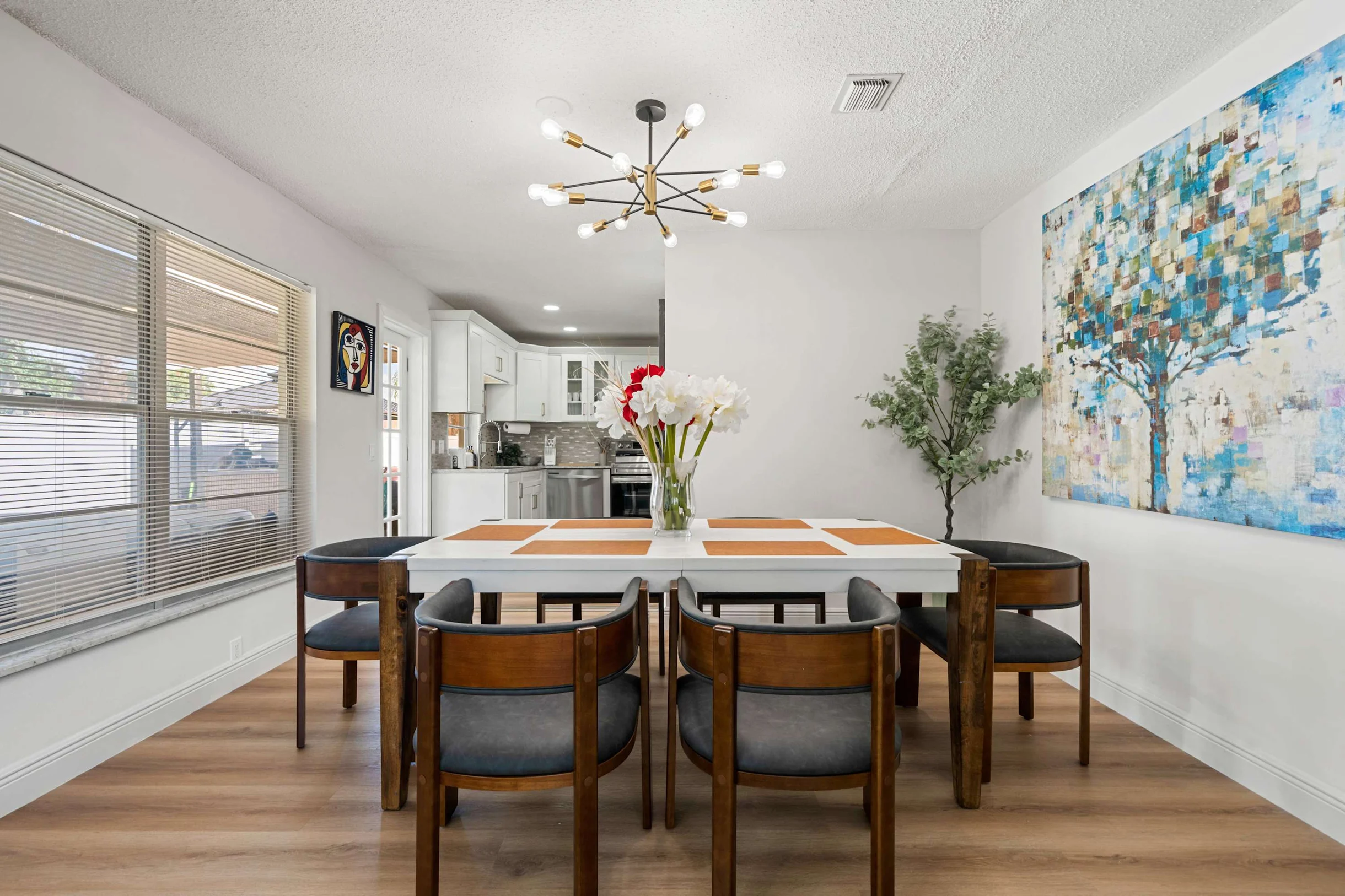 1812 Firwood #25