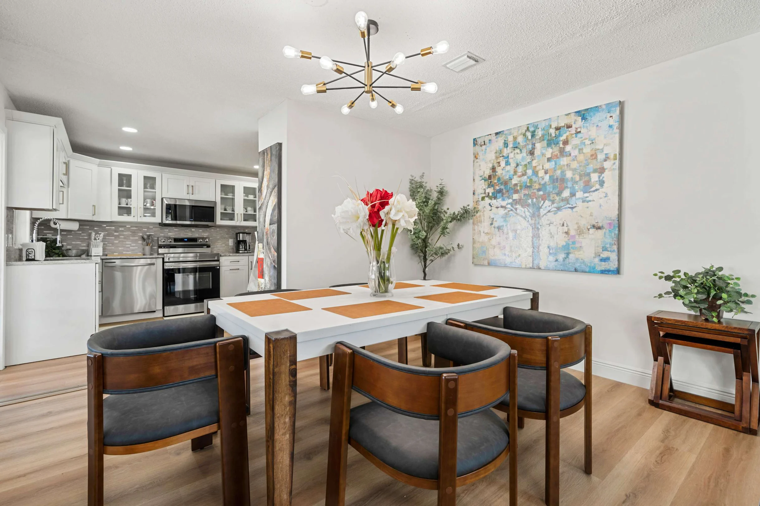 1812 Firwood #2