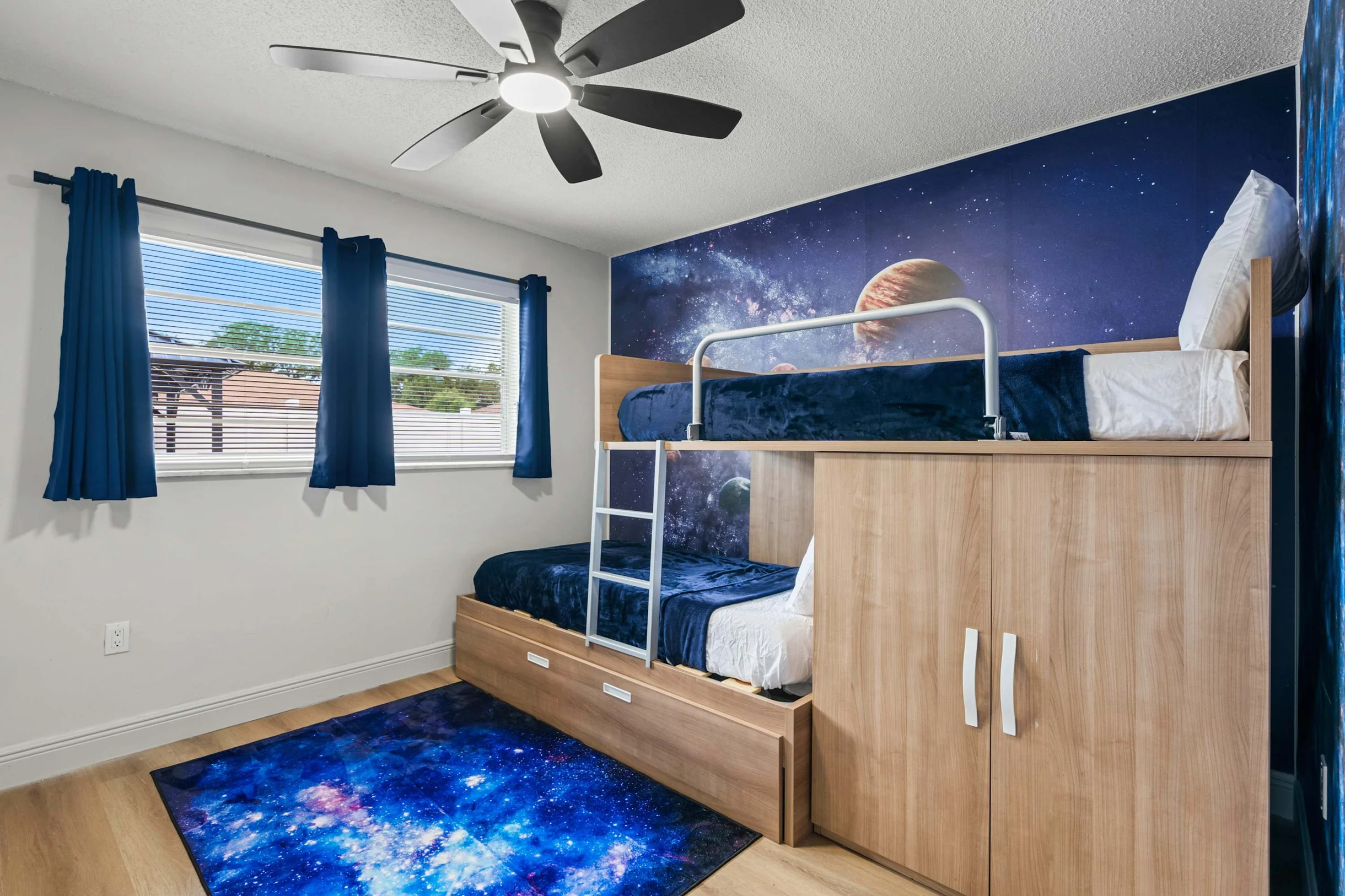 1812 Firwood #34