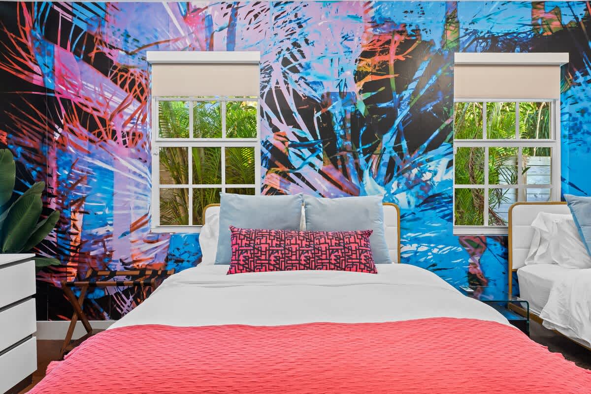 Home in Fort Lauderdale property photo 3