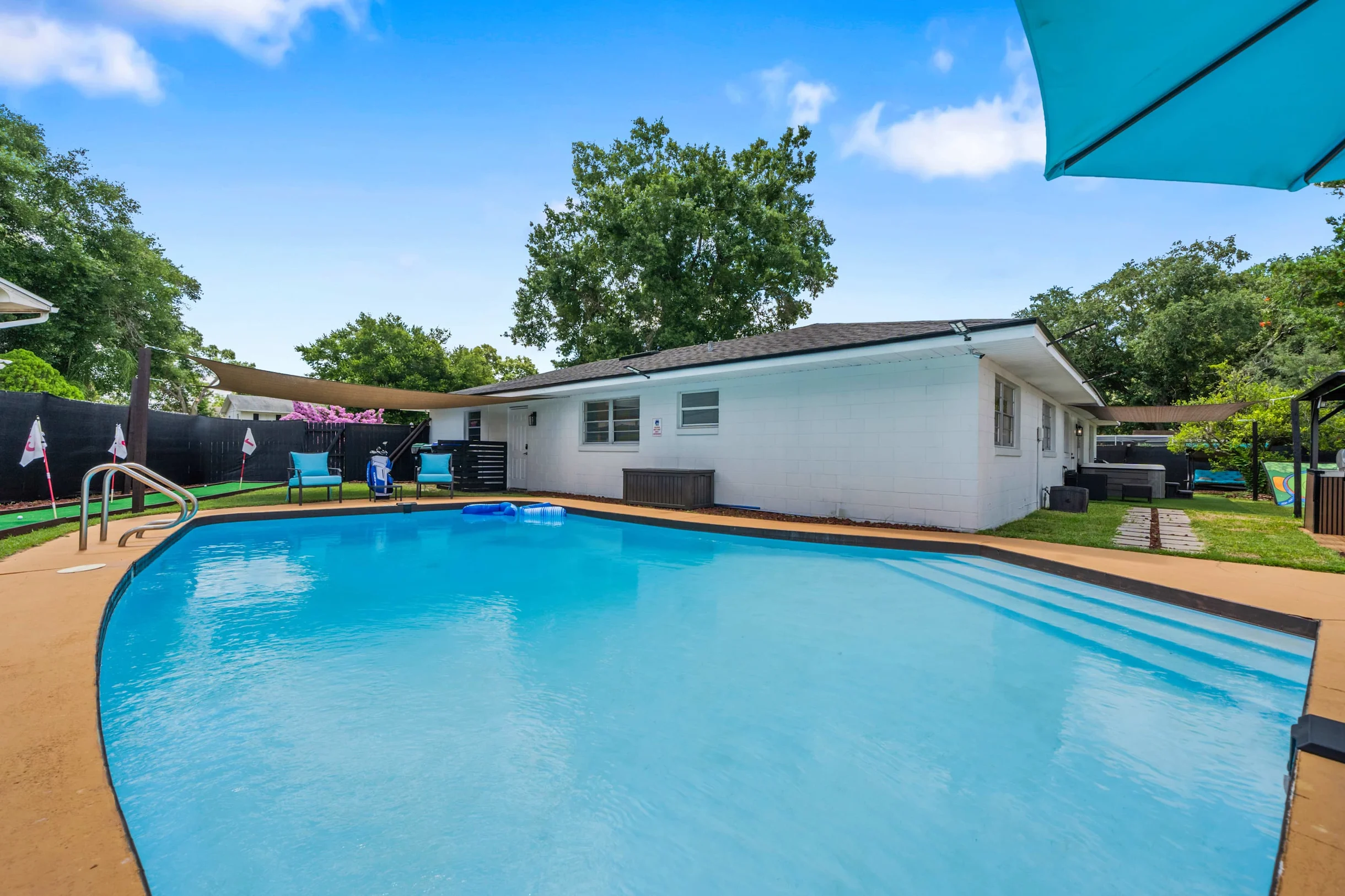 1812 Firwood #49