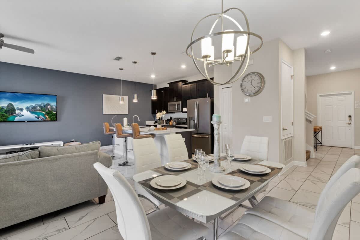 Home in Kissimmee property photo 4