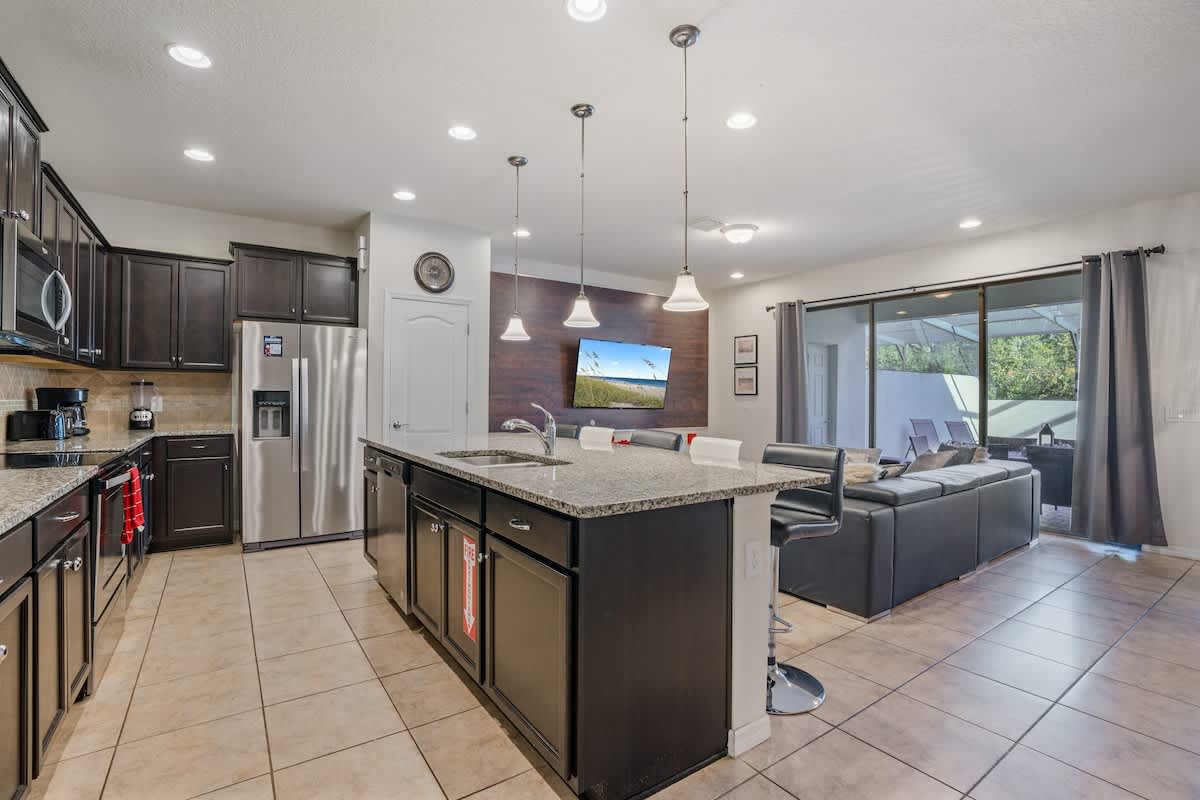 Home in Kissimmee property photo 3