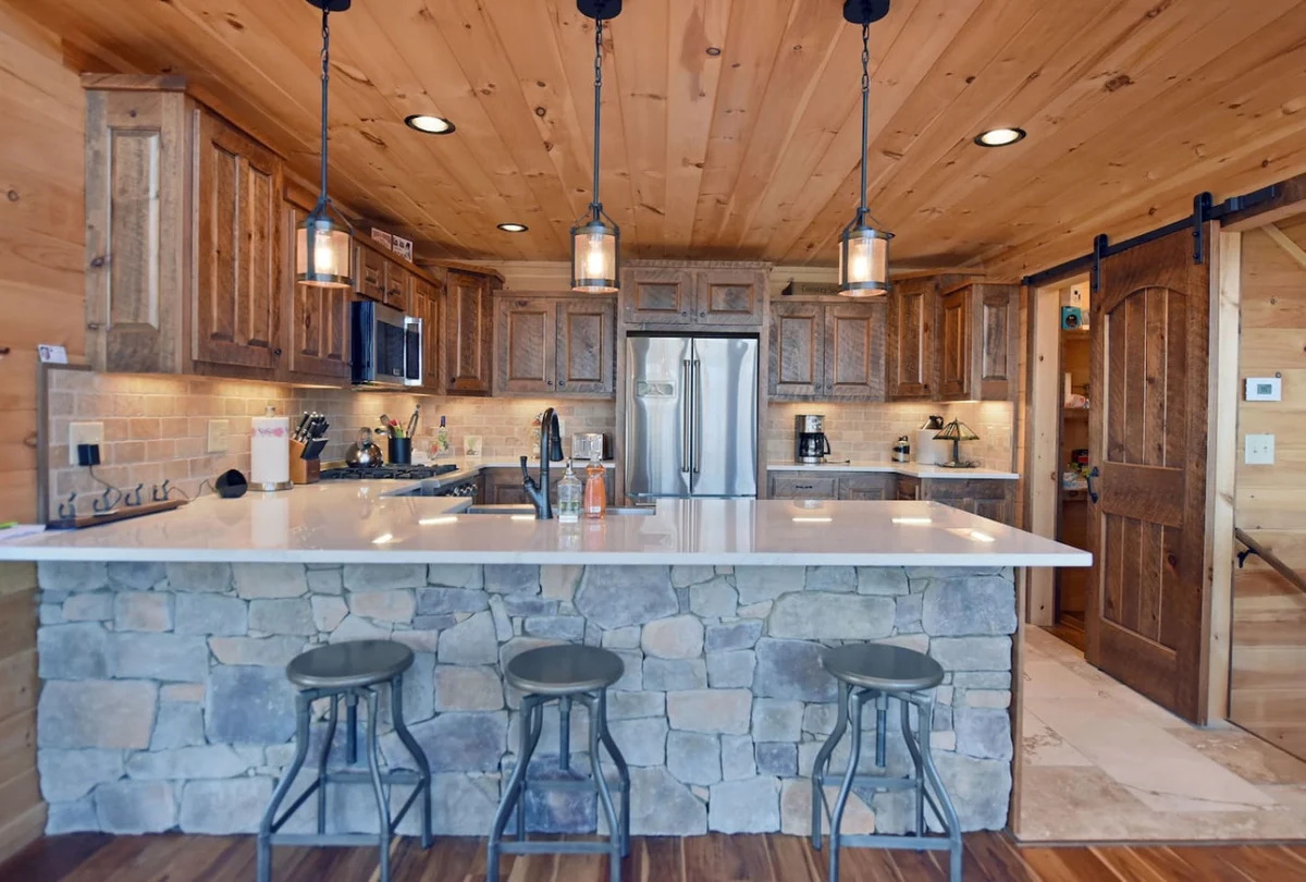 Home in Cherry Log property photo 4