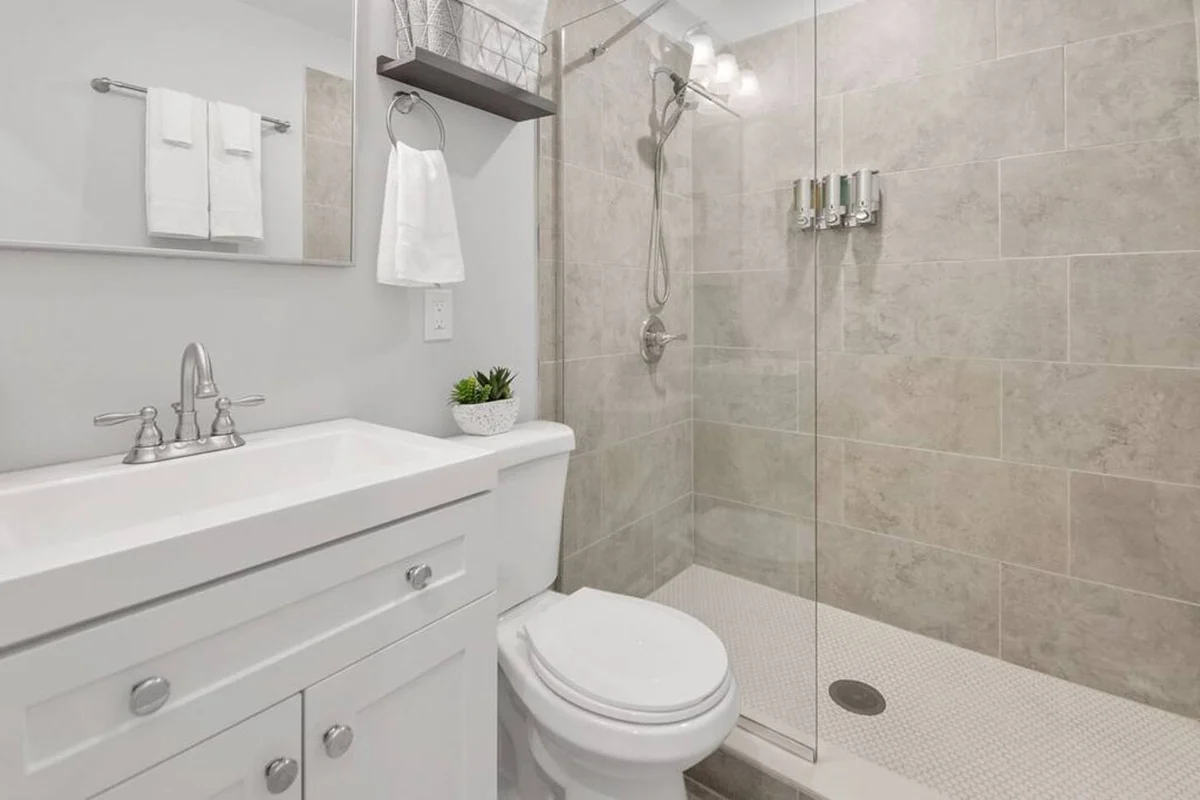 Apartment in Cincinnati property photo 5