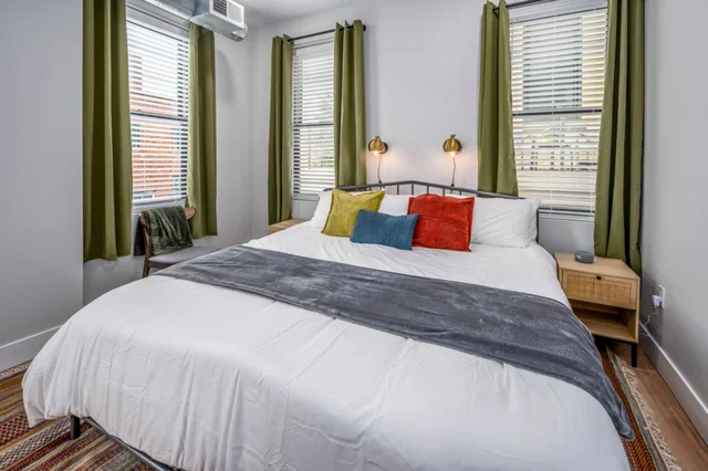 Bedroom image 1