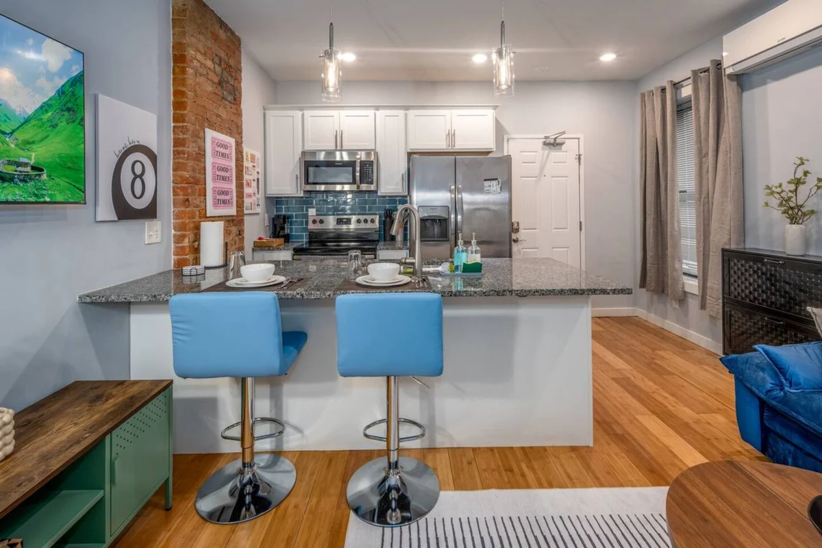 Apartment in Cincinnati property photo 4