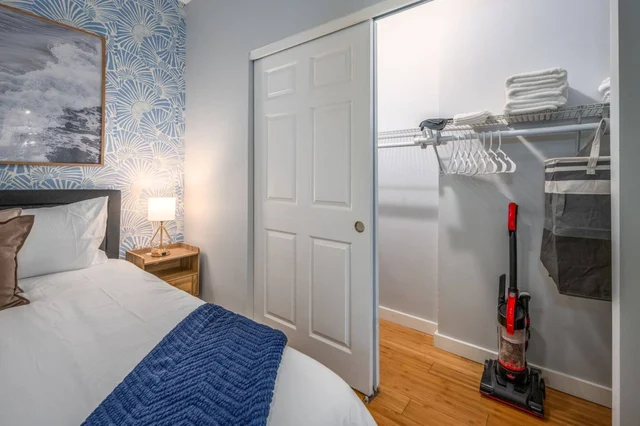BEDROOM image 1