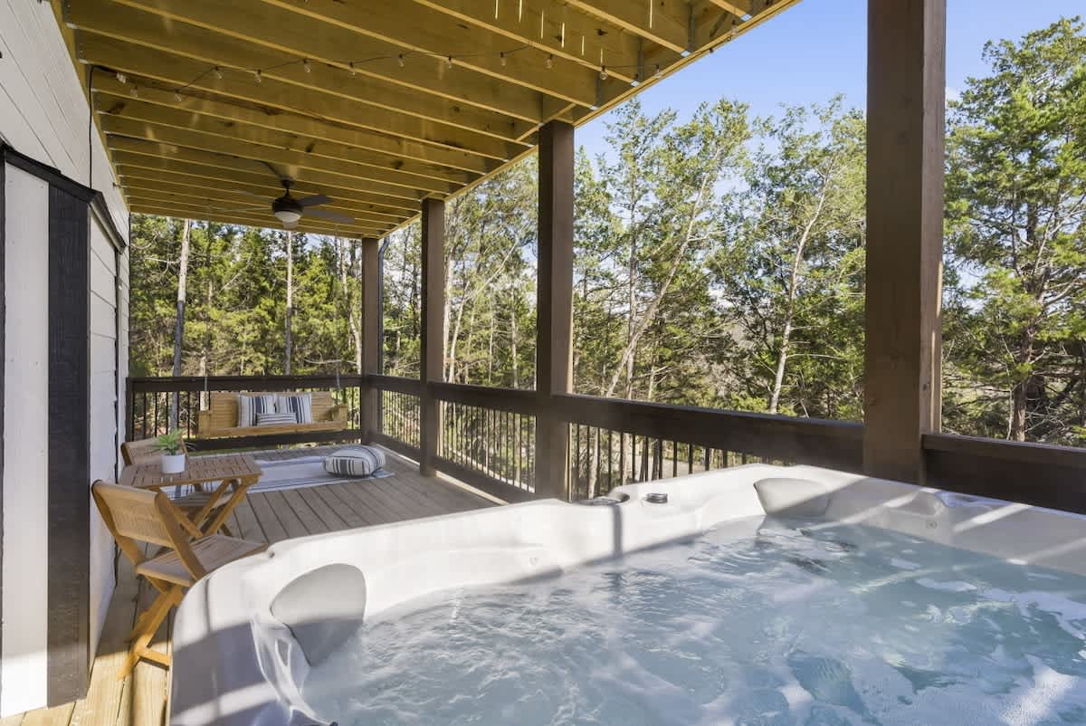 Home in Hollister property photo 4