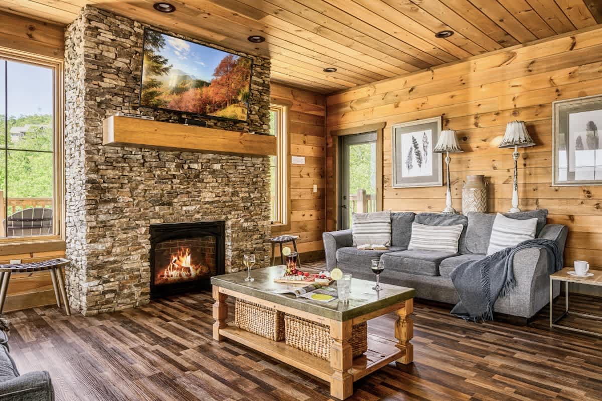 Indoor Pool Cabin w/ Putt Putt & Mountain View #26