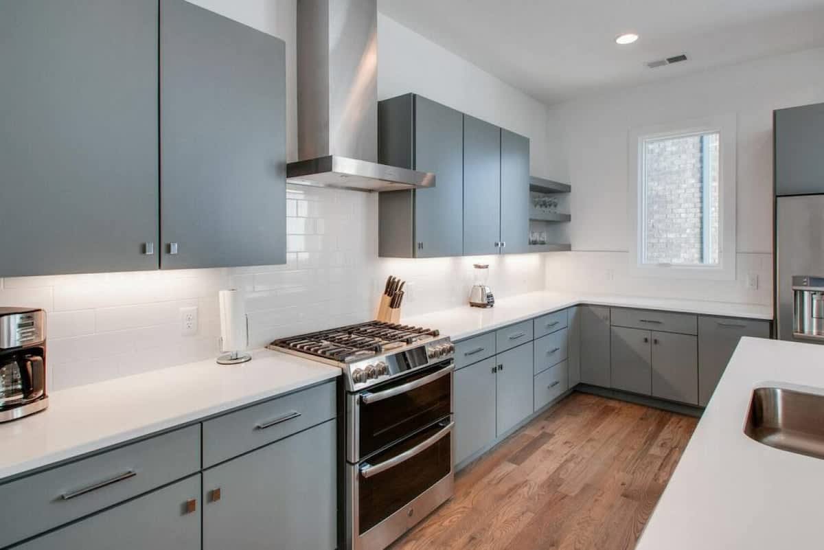 Gulch Walkable 3BR w/ Roof Deck & Skyline View #8