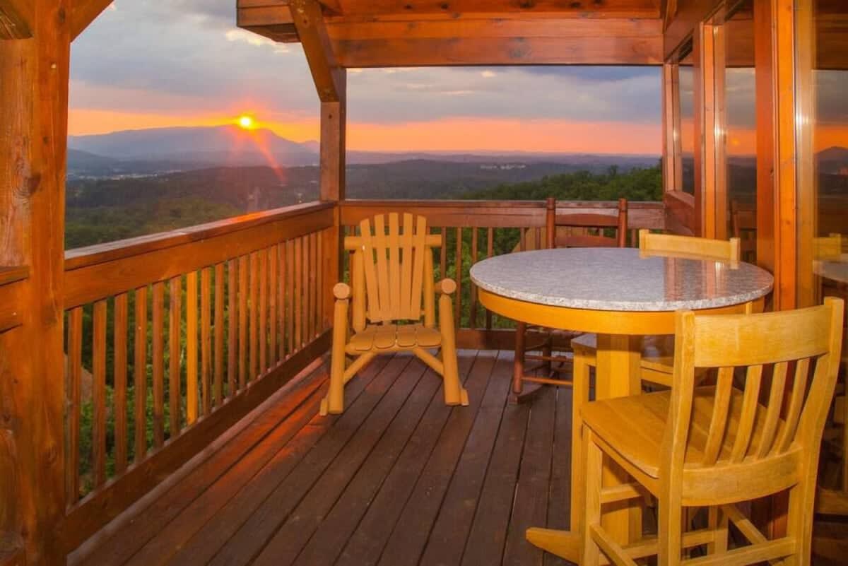 Property in Pigeon Forge property photo 5