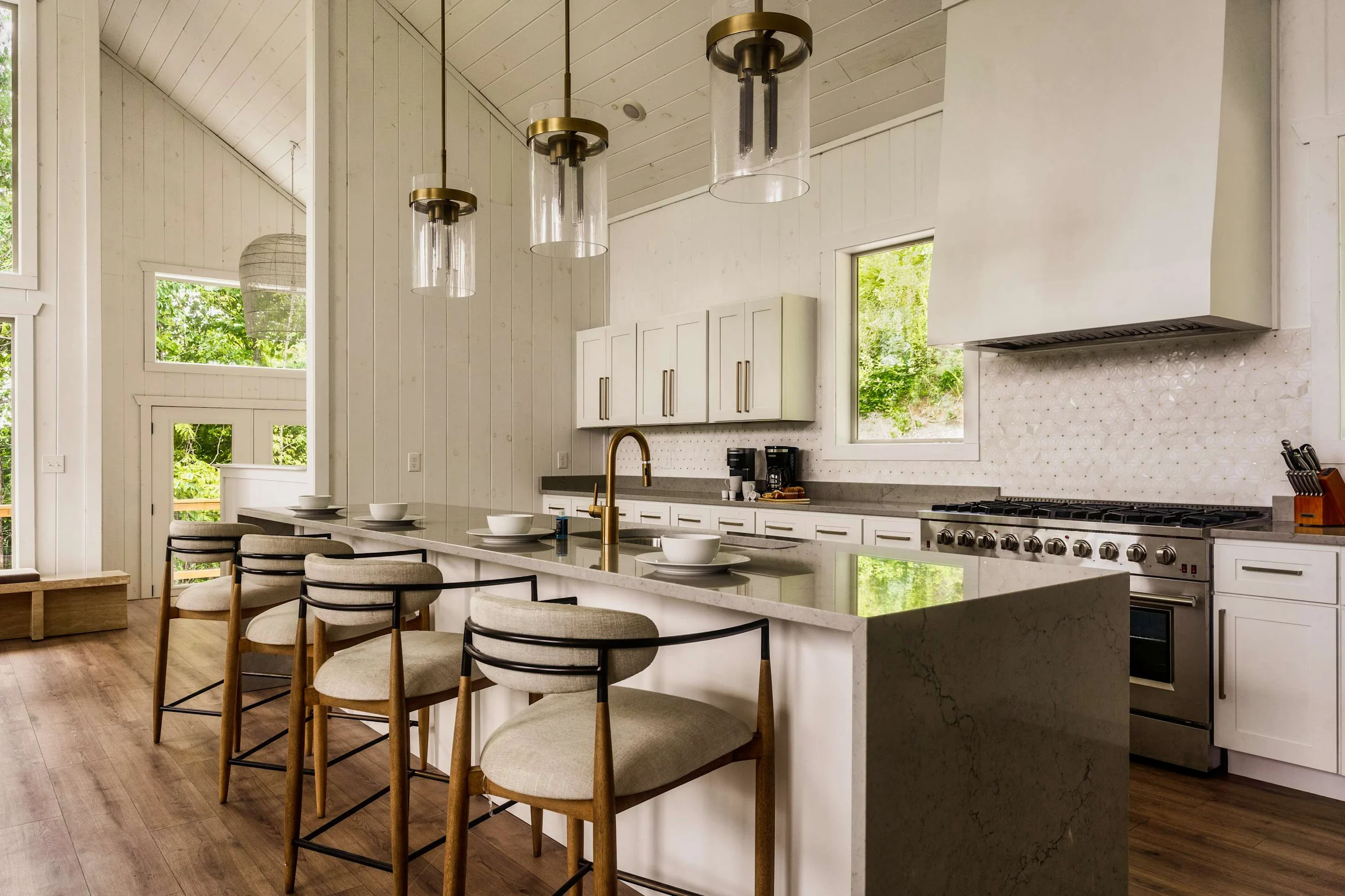 2 Luxe Homes - 2 Heated Pools & Hot Tubs - Slps 28 #132