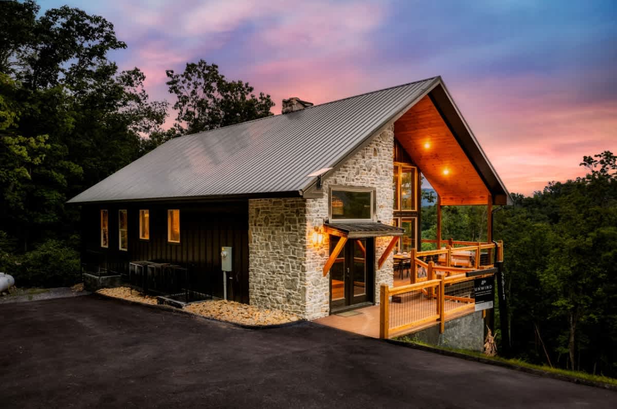 2 Luxe Homes - 2 Heated Pools & Hot Tubs - Slps 28 #134