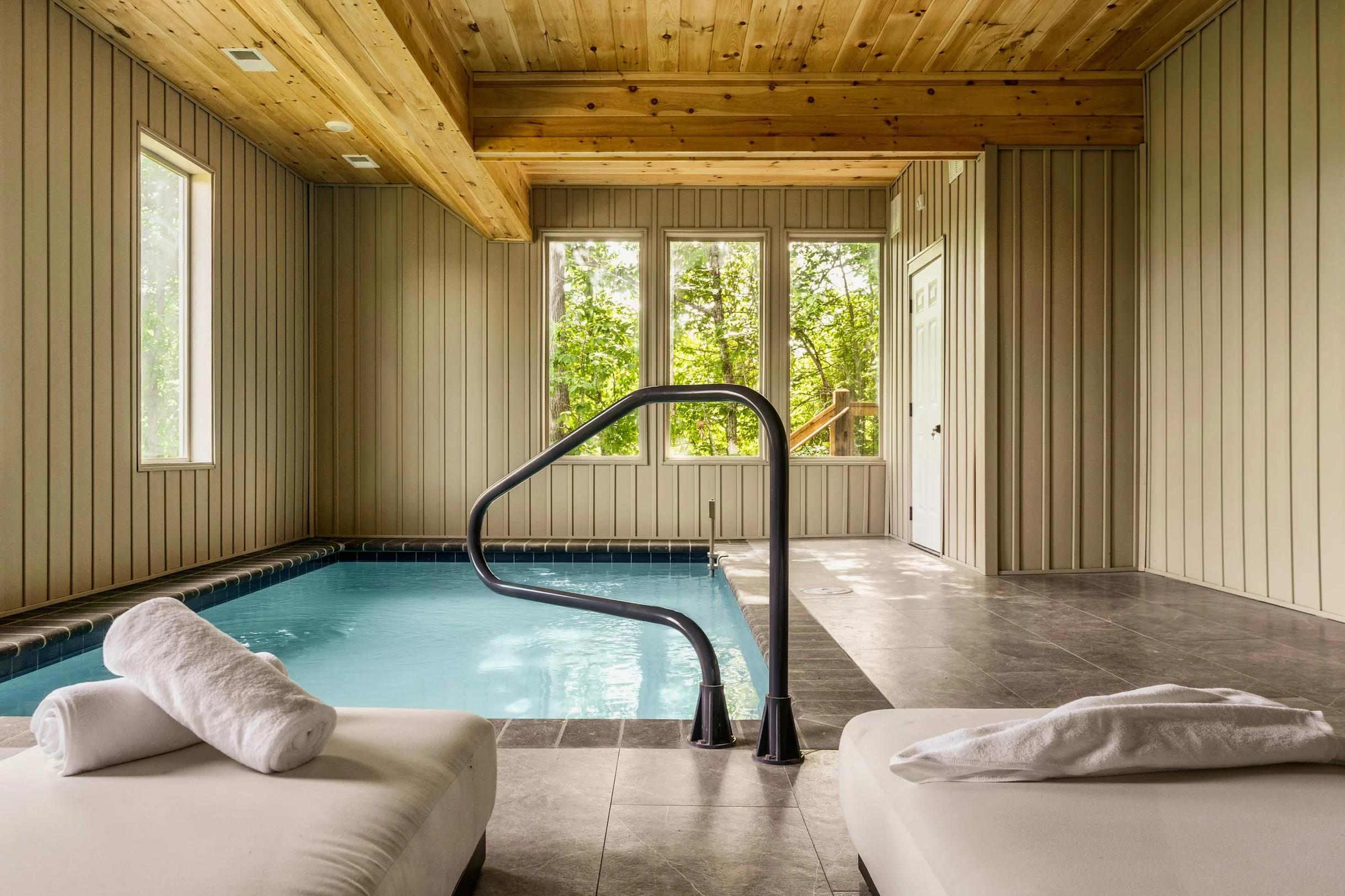 2 Luxe Homes - 2 Heated Pools & Hot Tubs - Slps 28 #180