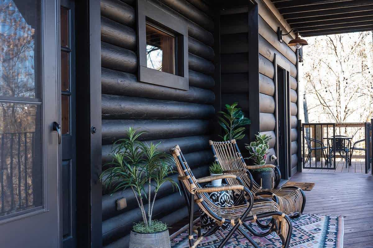 Chic Cabin w/ Fast WiFi & Fire Pit near Fun #30