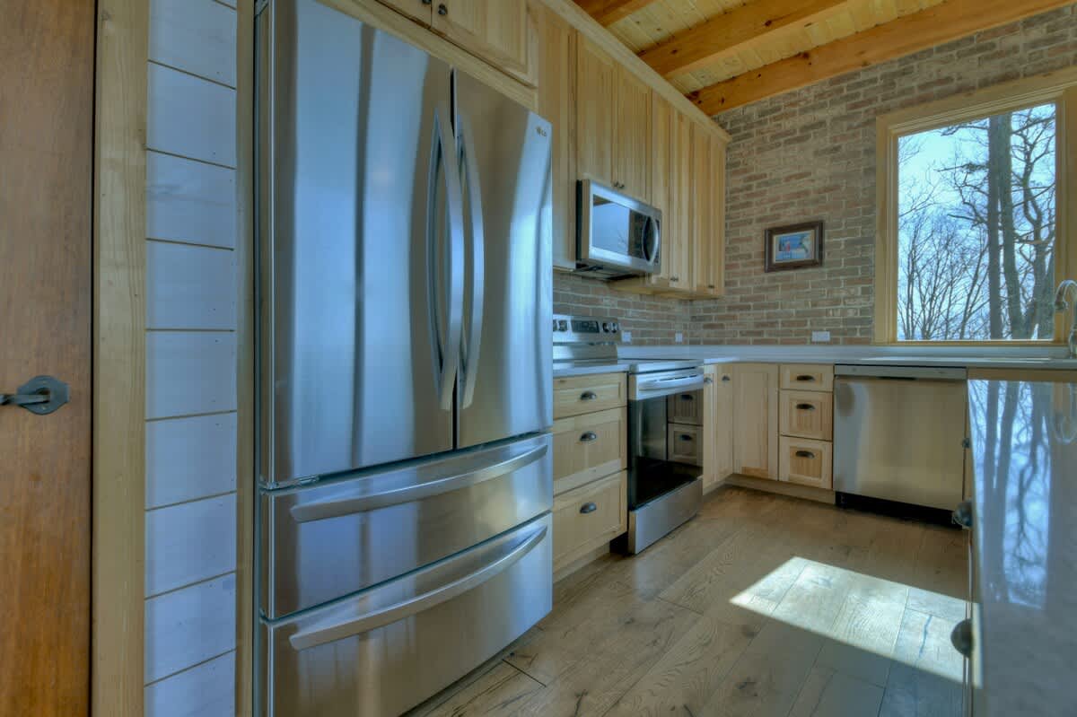 Luxury 5BR Cabin | Hot Tub & Mtn Views | Secluded #11