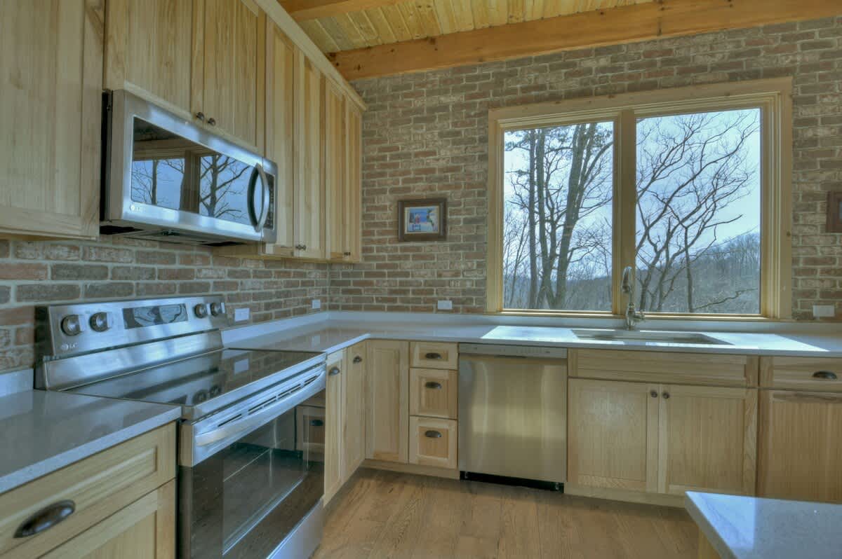 Luxury 5BR Cabin | Hot Tub & Mtn Views | Secluded #58