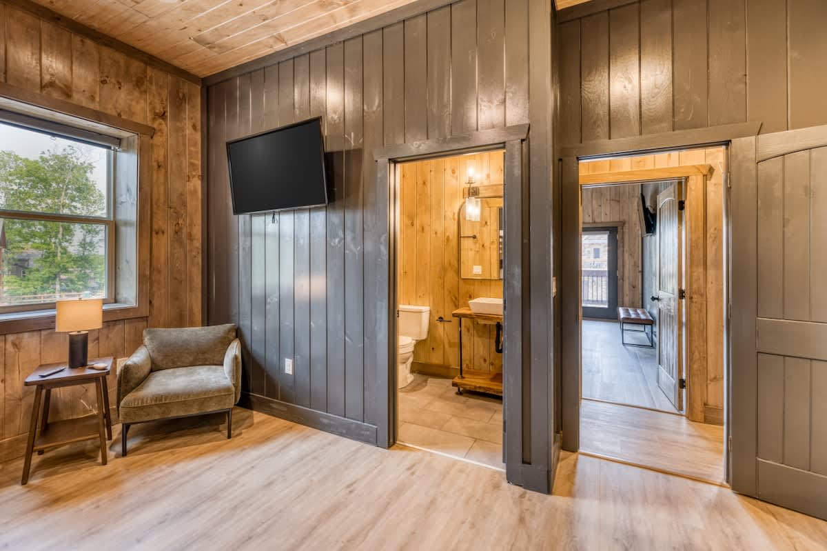 Luxury 20BR Mtn Estate | Indoor Pool & Hot Tub #18