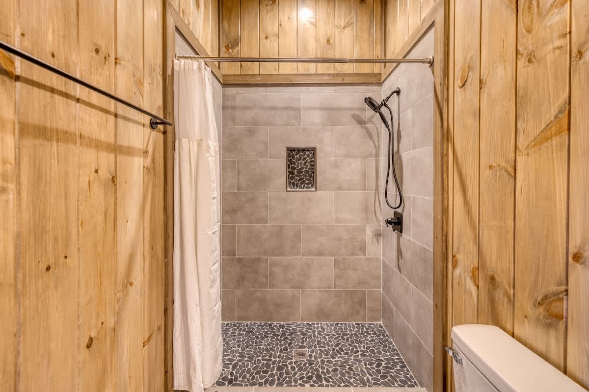 Luxury 20BR Mtn Estate | Indoor Pool & Hot Tub #15