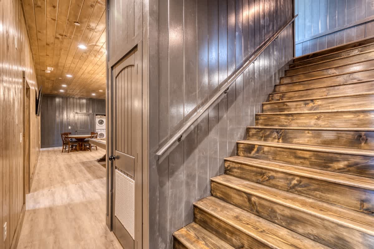 Luxury 20BR Mtn Estate | Indoor Pool & Hot Tub #48