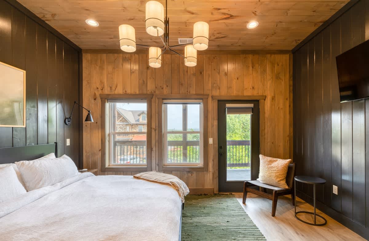 Luxury 20BR Mtn Estate | Indoor Pool & Hot Tub #24