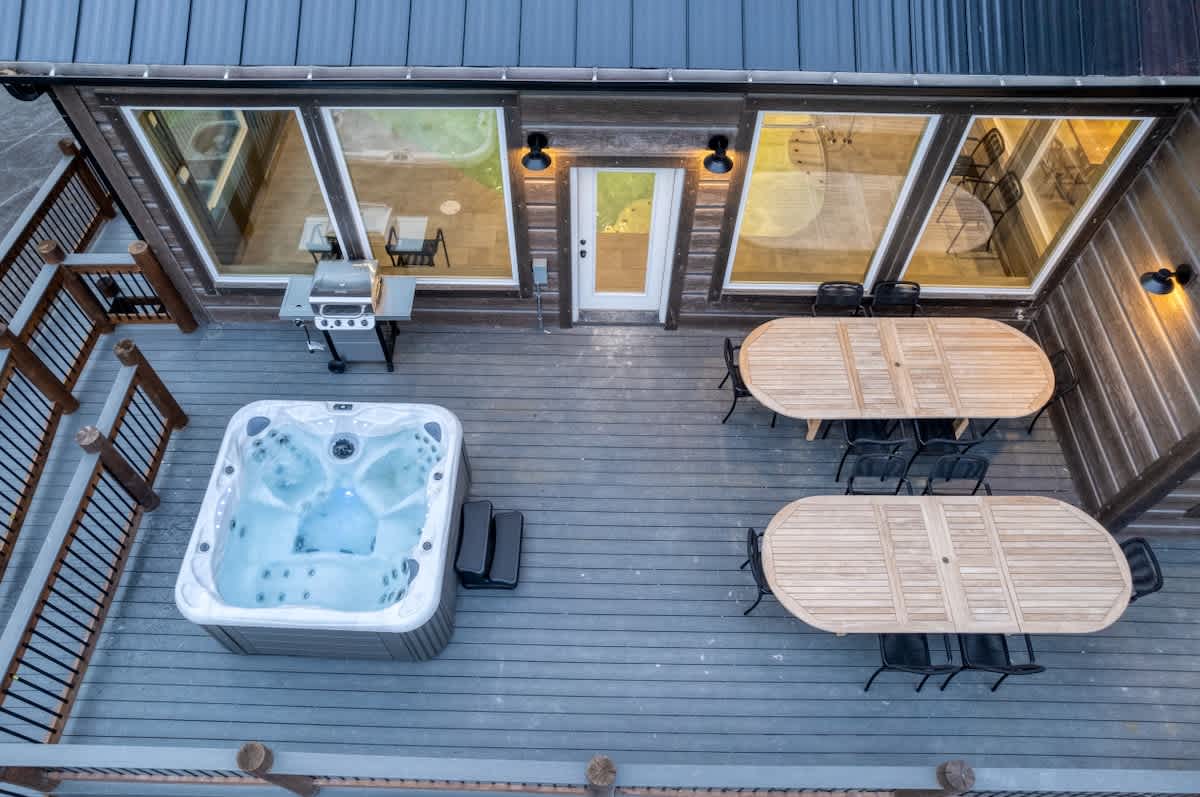 Luxury 20BR Mtn Estate | Indoor Pool & Hot Tub #76