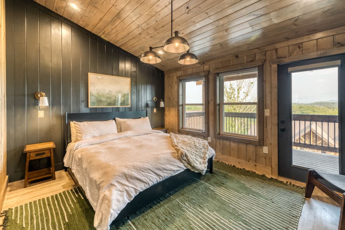 Luxury 20BR Mtn Estate | Indoor Pool & Hot Tub #36