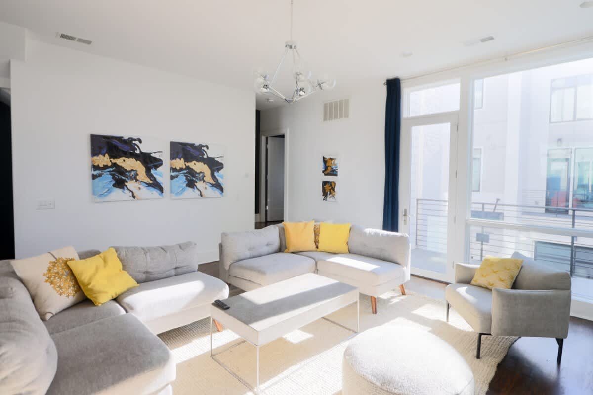 Downtown Gulch 7BR Luxury Home • Walkable #10
