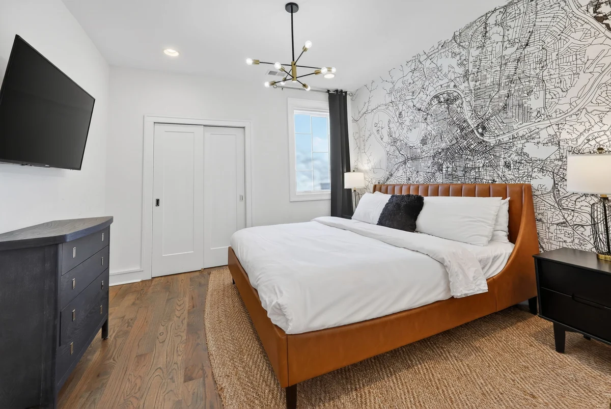 Downtown Gulch 7BR Luxury Home • Walkable #8