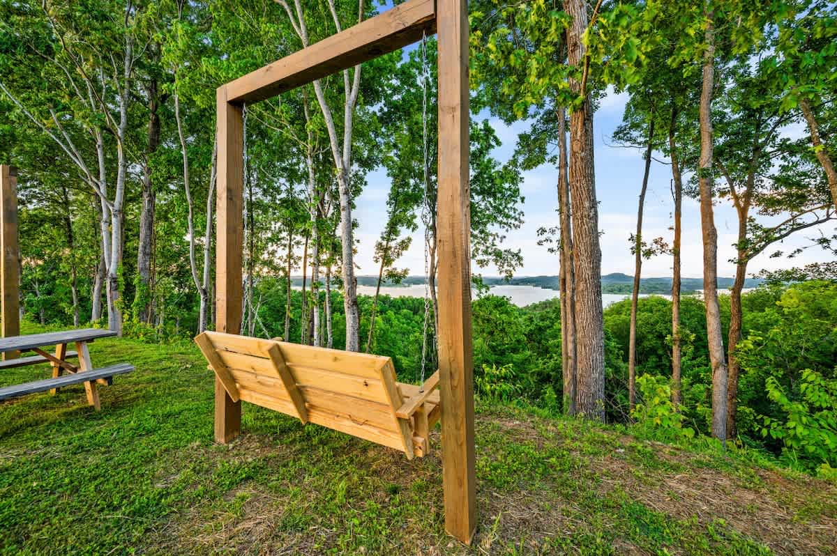 Lakefront Retreat w/ Pool, Hot Tub, Game Room #19