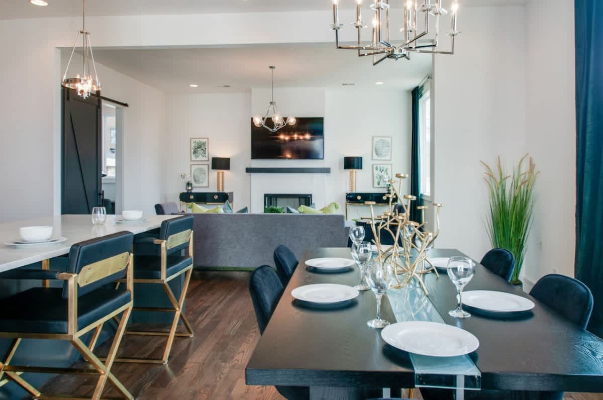 7BR Downtown Nashville • Gulch Rooftop Deck #24