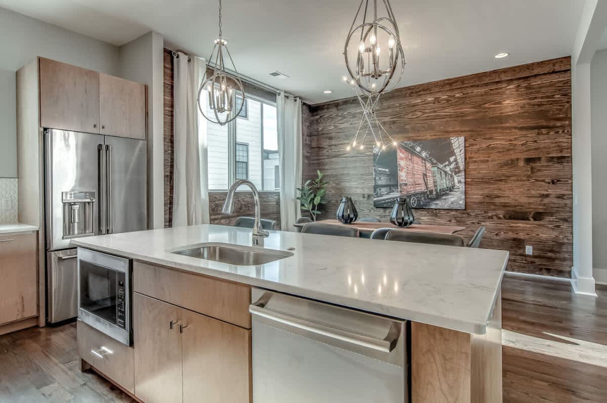 7BR Downtown Nashville • Gulch Rooftop Deck #9