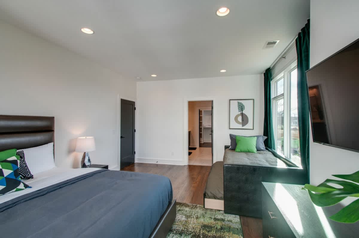 7BR Downtown Nashville • Gulch Rooftop Deck #6