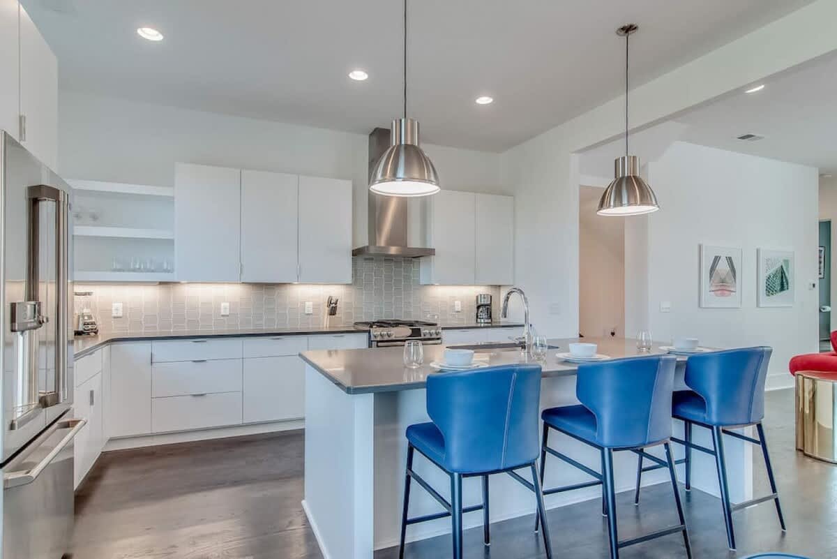 Luxury 3BR Condo | Gulch & Downtown Rooftop #25