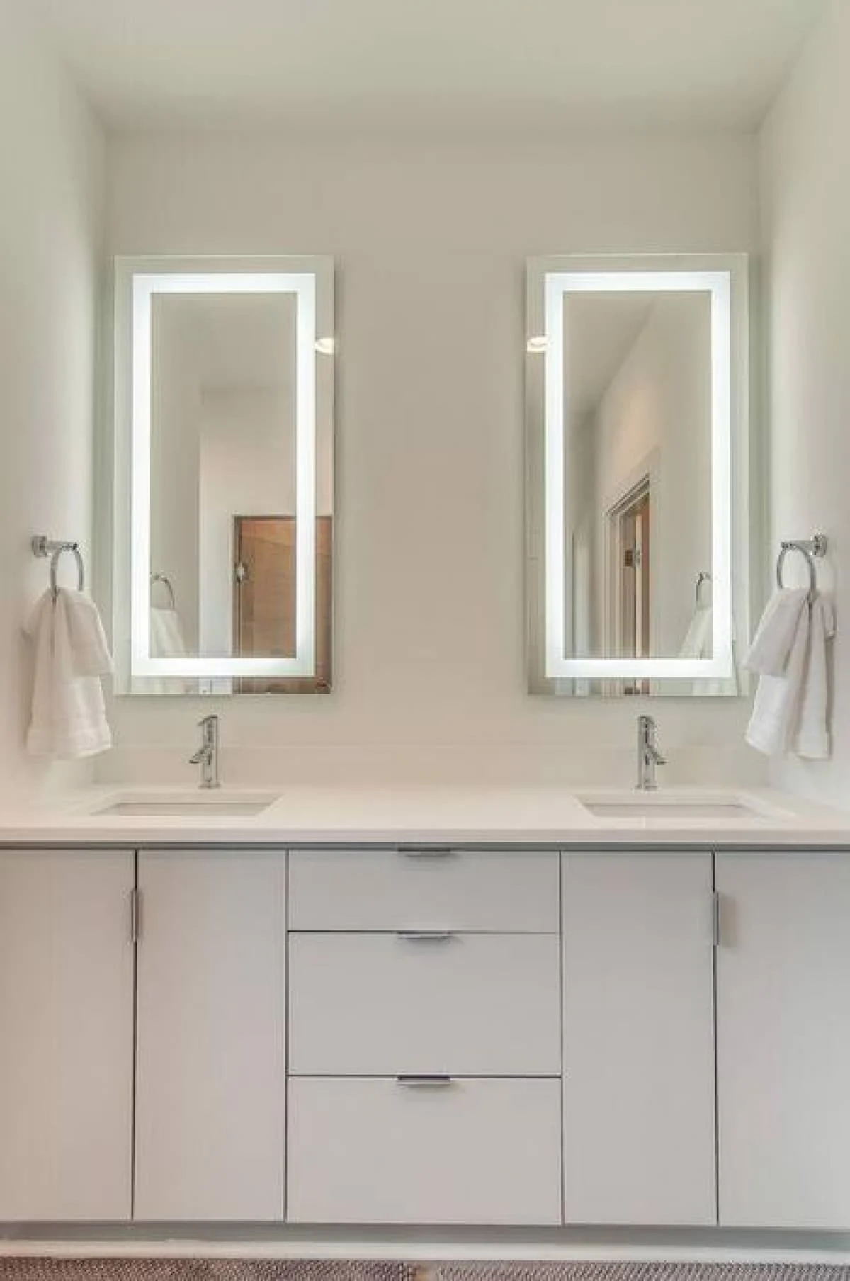 Luxury 3BR Condo | Gulch & Downtown Rooftop #18