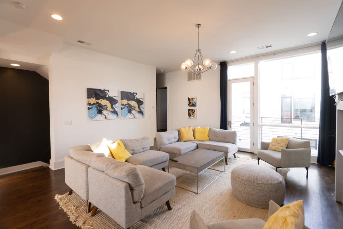 3BR Luxury Gulch Condo w/ Private Rooftop #15
