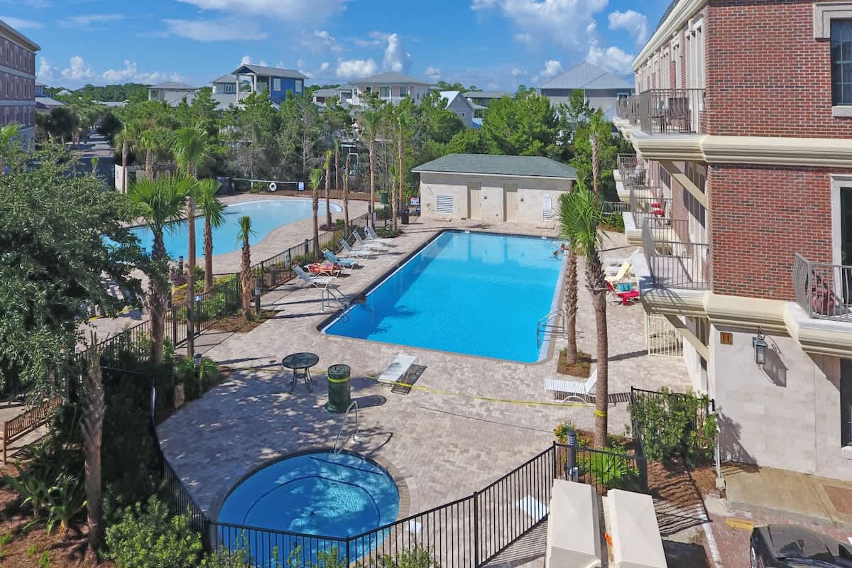 Condo in Rosemary Beach property photo 3