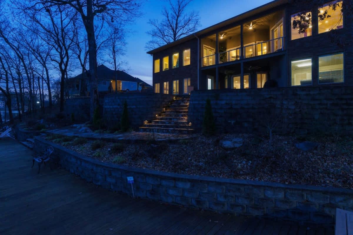 Home in Hot Springs property photo 4