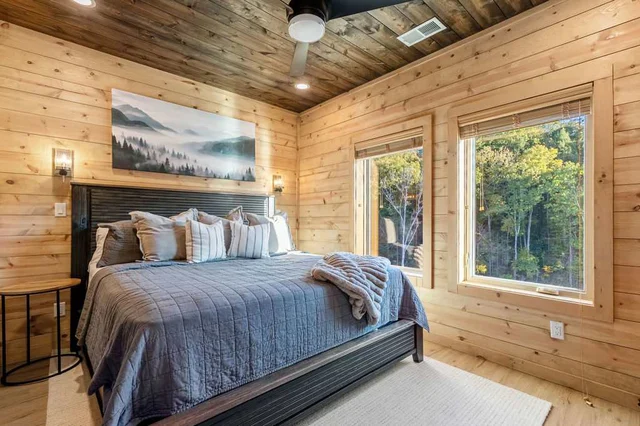 3BR Smokies Fairway | Hot Tub, Arcade & Rooftop #41